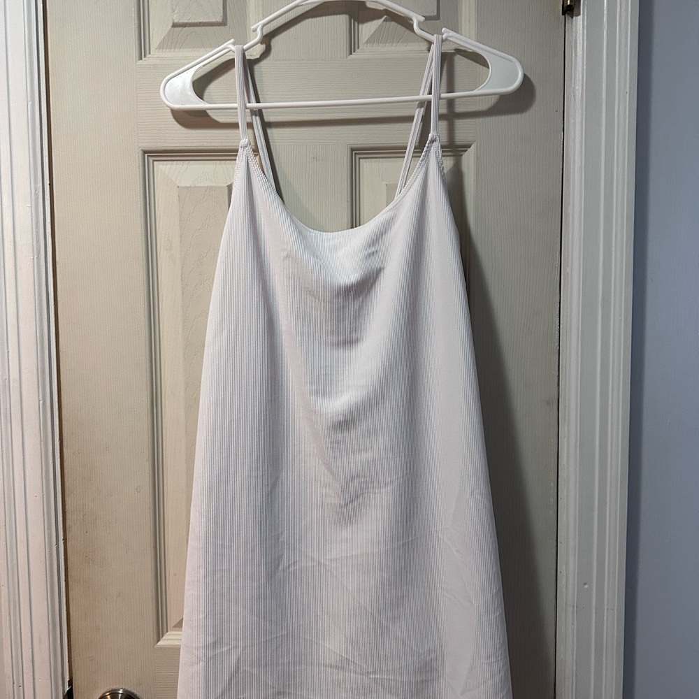 Onzie Ribbed Tennis Dress with built in bra and shorts Size M/L